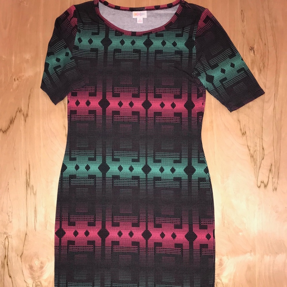 Lularoe Julia